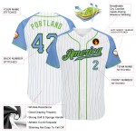Maillot de baseball à manches bleues, blanc, bleu fluo, personnalisé, vert, authentique, rayures fines, raglan, léger. Maillot de baseball à manches bleues, blanc, bleu fluo, personnalisé, vert, authentique, rayures fines, raglan, léger.